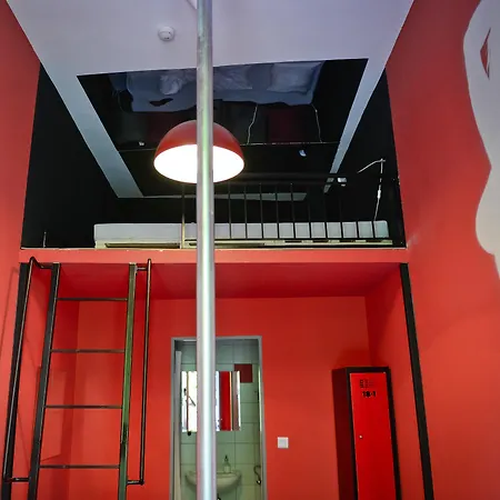 Lol Boutique Center Hostal
