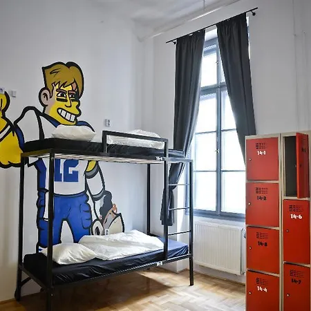 Hostel Lol Boutique Center