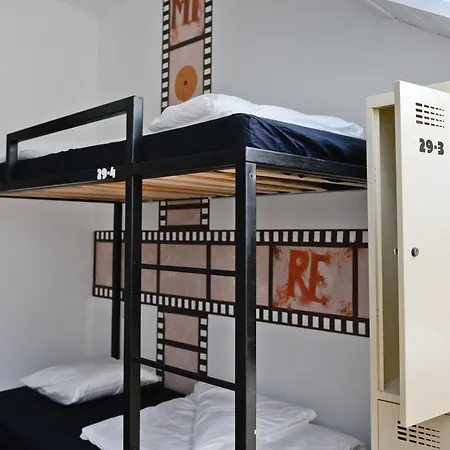 Hostel Lol Boutique Center *