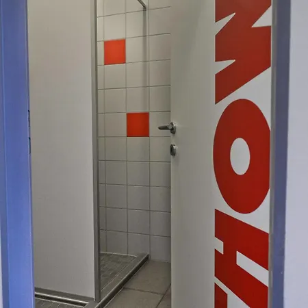 Hostel Lol Boutique Center *