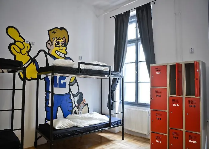 Hostel Lol Boutique Center