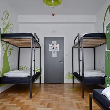 Hostel Lol Boutique Center